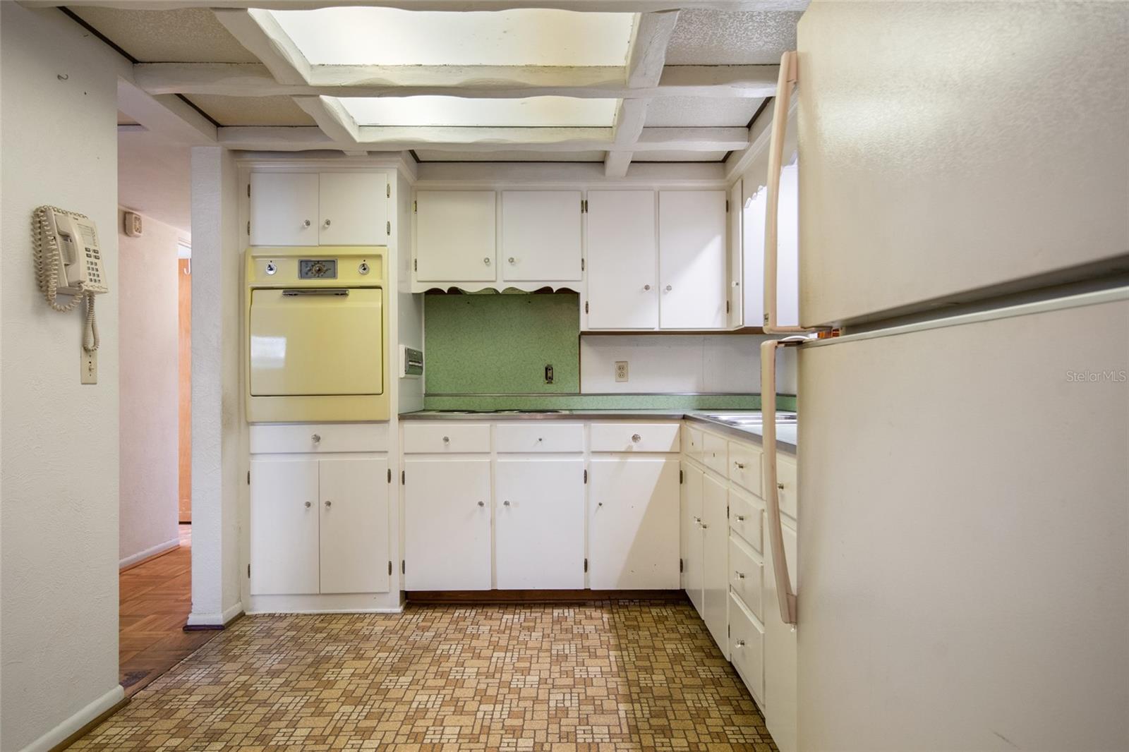 Image 22 of 43 For 3302 Crystal Lake Drive