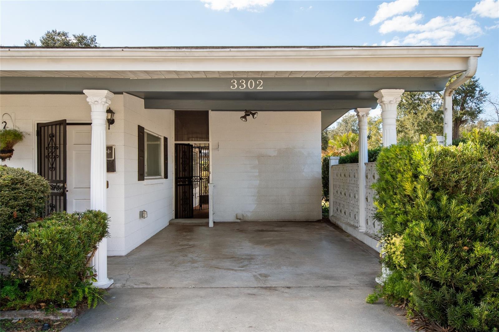 Image 7 of 43 For 3302 Crystal Lake Drive