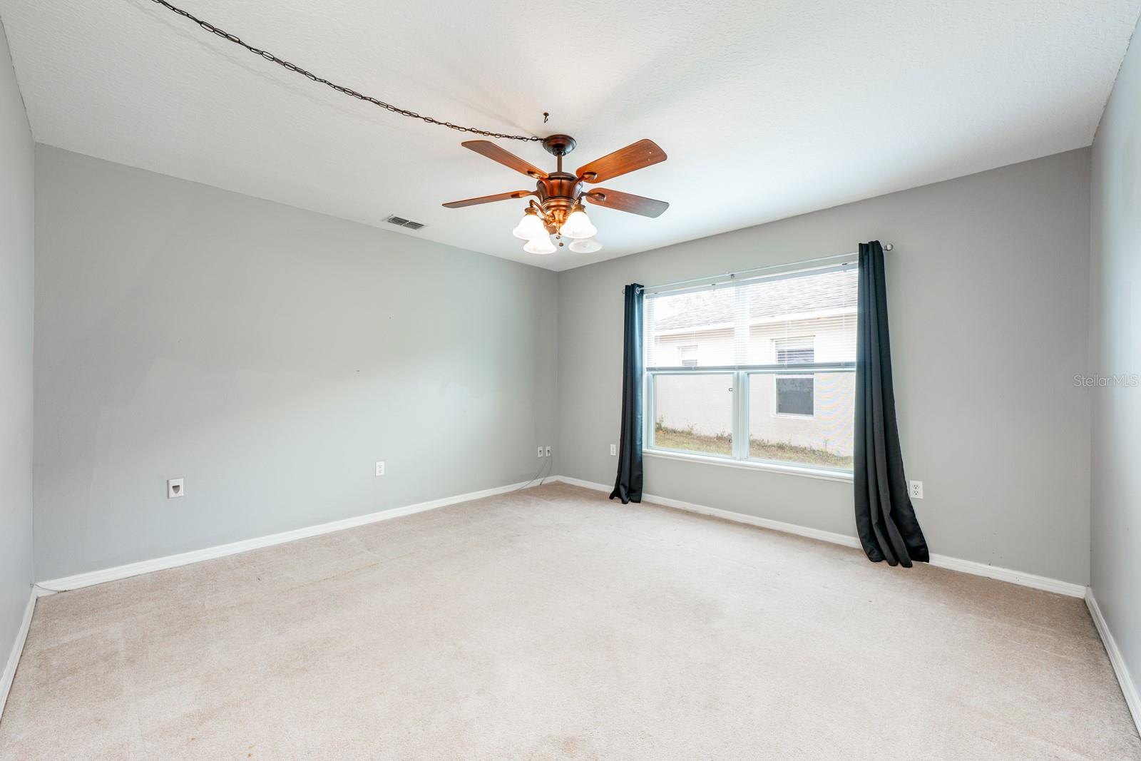 Image 37 of 41 For 1930 Corner Glen Drive