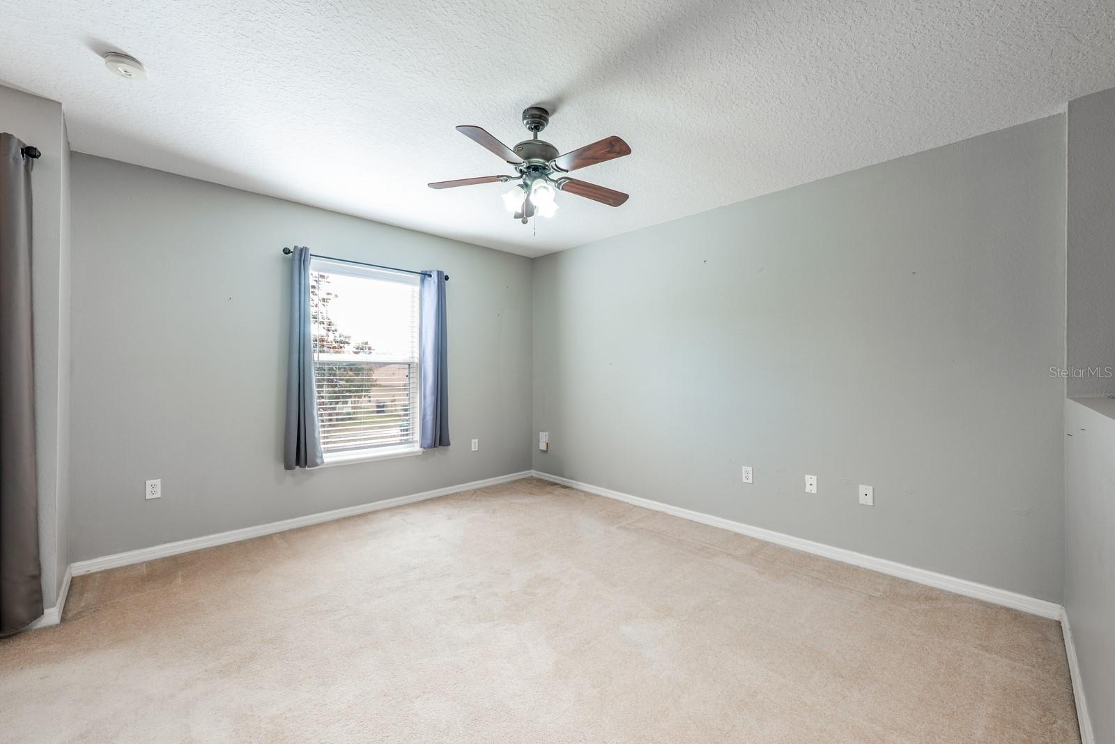 Image 40 of 41 For 1930 Corner Glen Drive