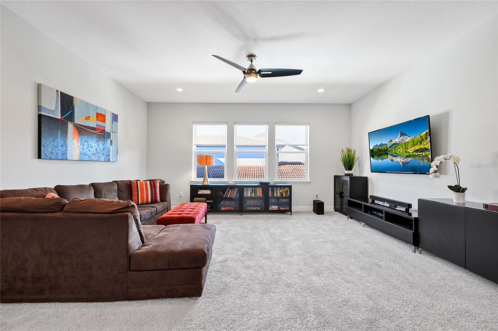 Image 28 of 72 For 15625 Sylvester Palm Drive