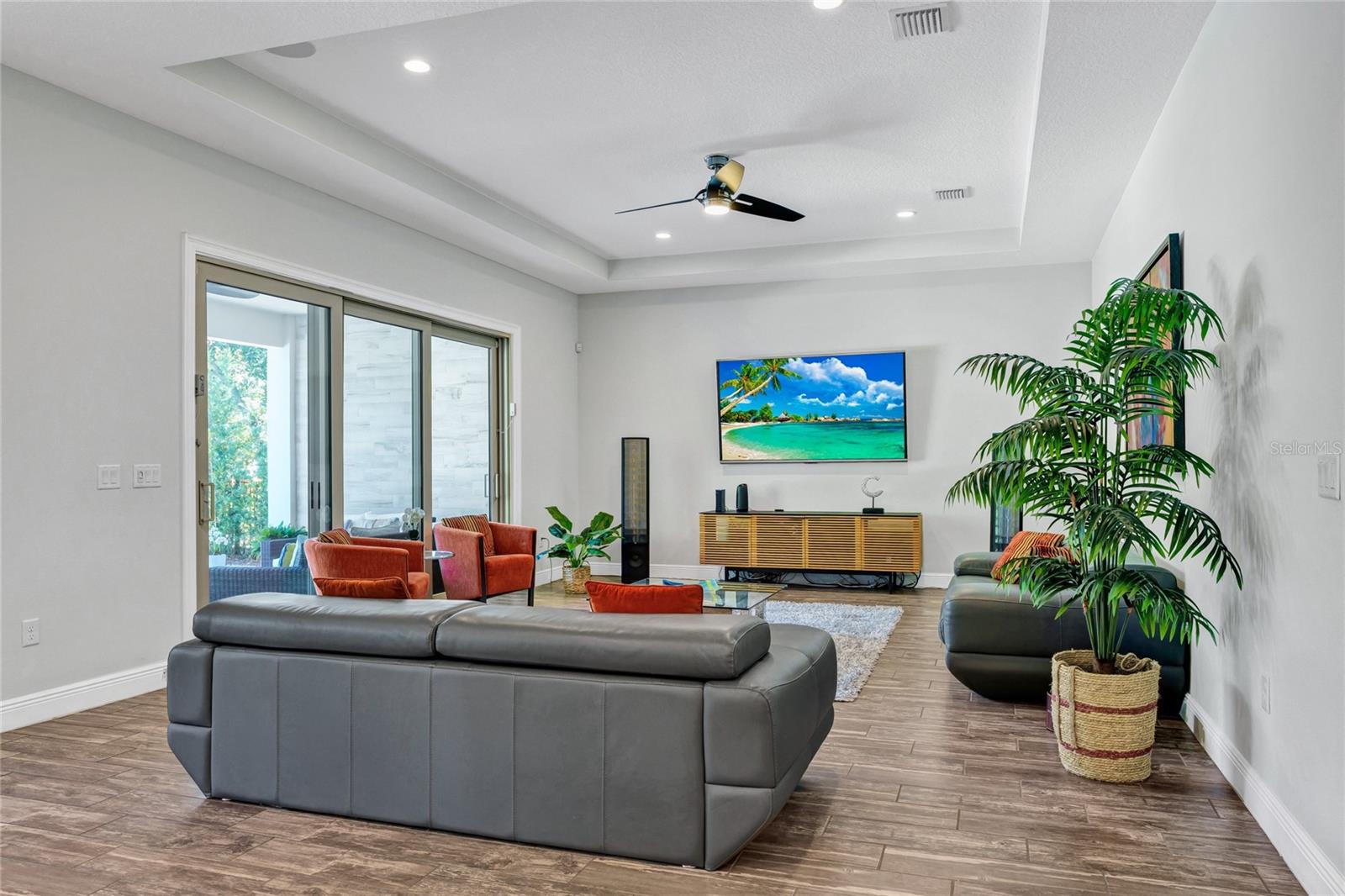 Image 4 of 72 For 15625 Sylvester Palm Drive