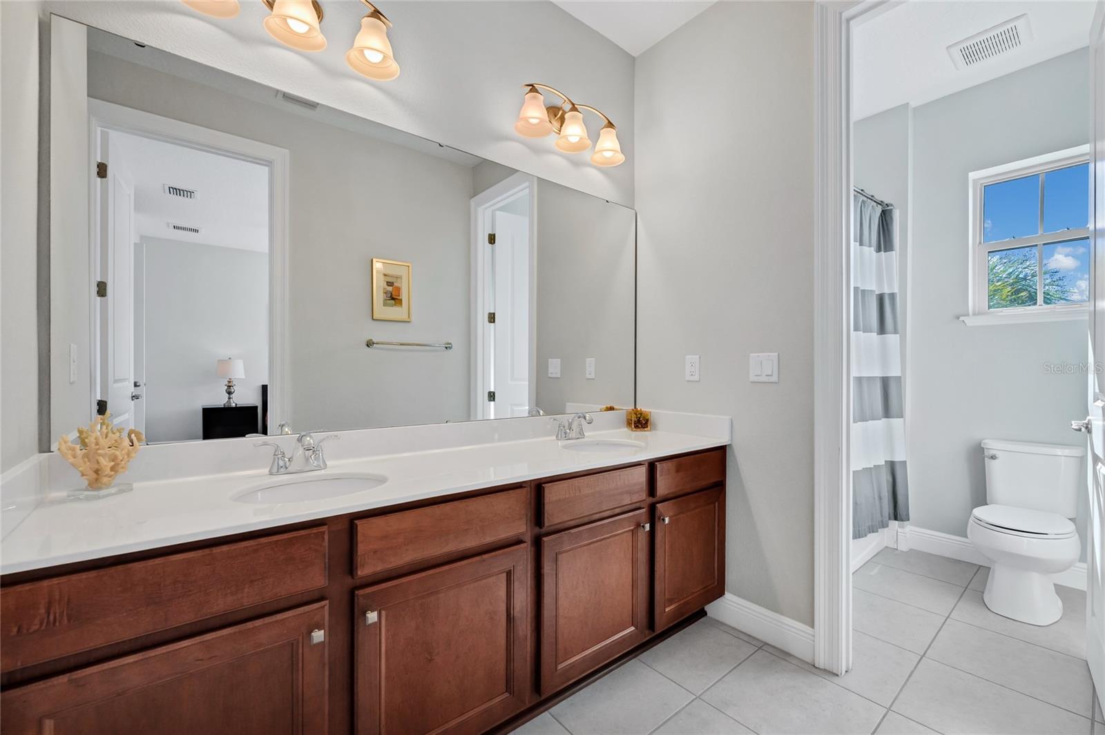 Image 41 of 72 For 15625 Sylvester Palm Drive