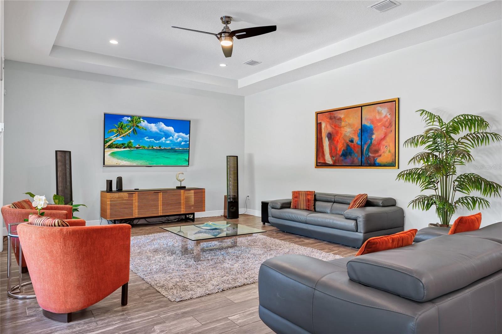 Image 6 of 72 For 15625 Sylvester Palm Drive