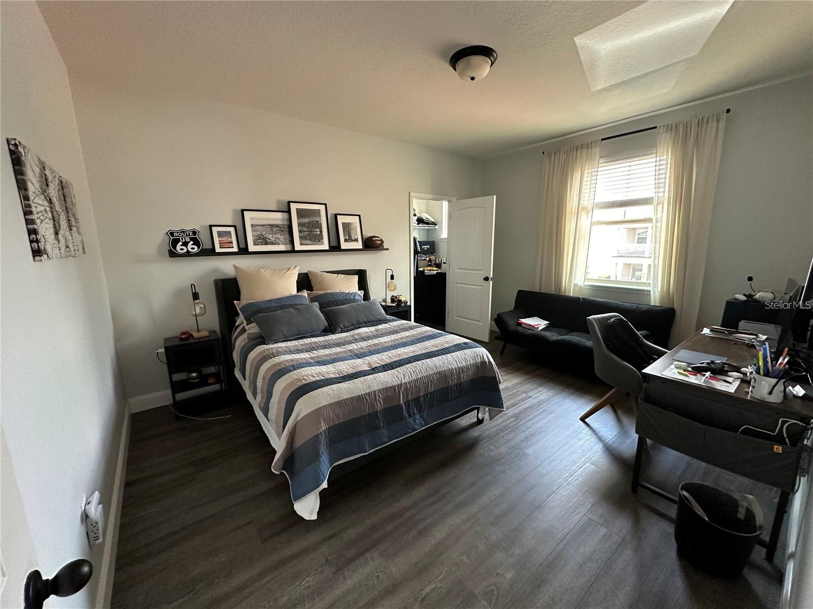 Image 14 of 24 For 8370 Lookout Point Dr.