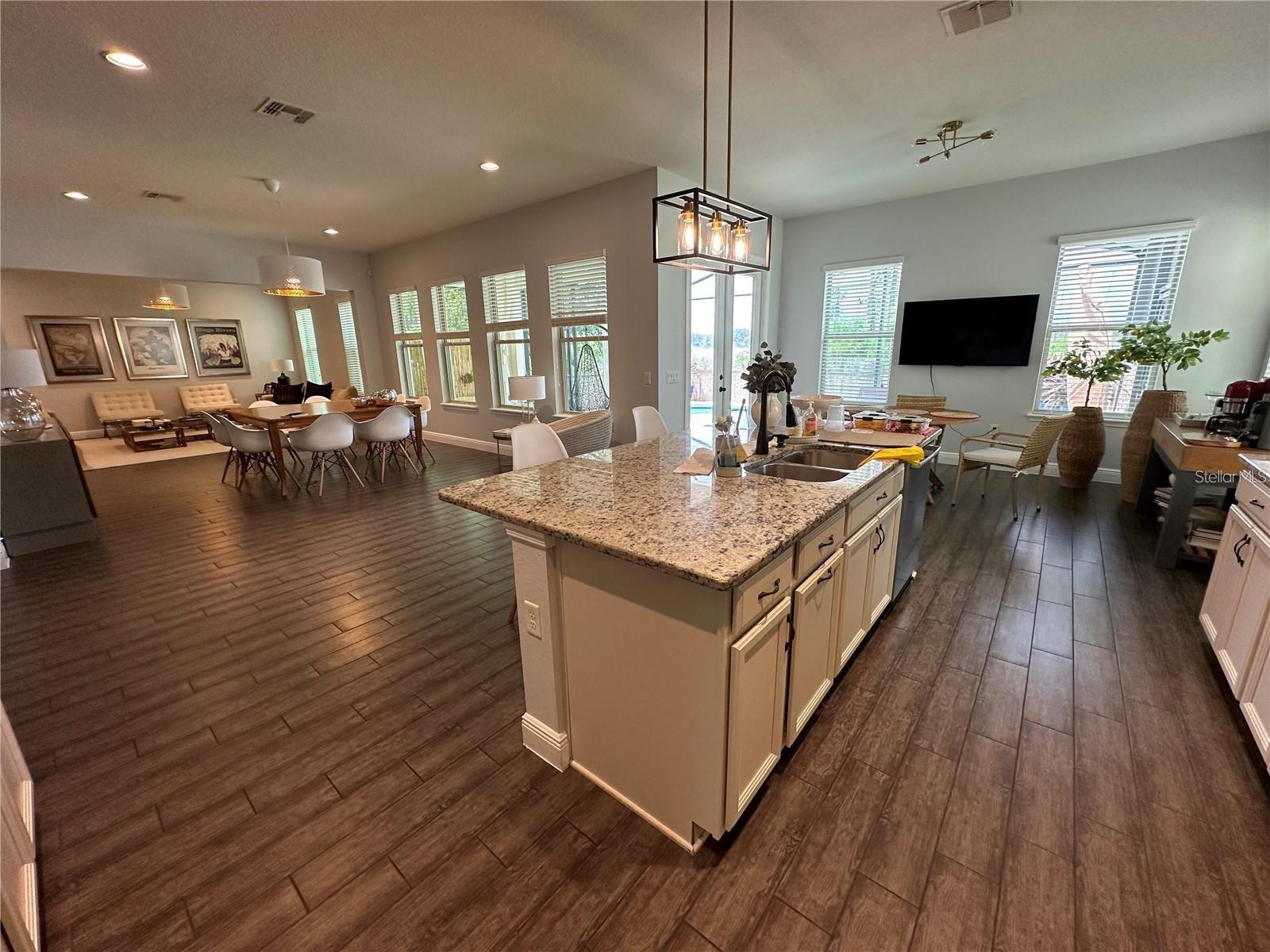 Image 4 of 24 For 8370 Lookout Point Dr.