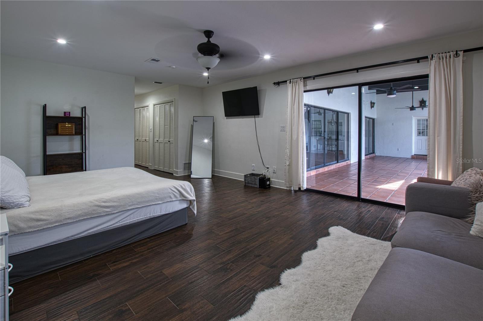 Image 17 of 23 For 1809 Pepperidge Drive