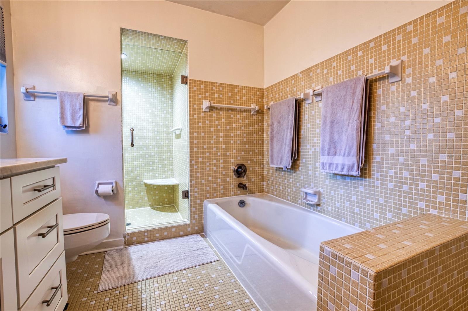 Image 18 of 23 For 1809 Pepperidge Drive