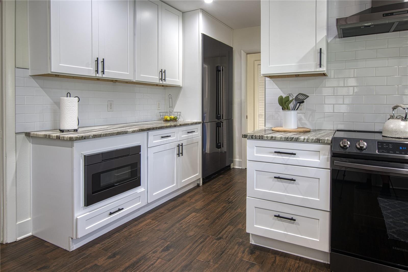 Image 6 of 23 For 1809 Pepperidge Drive