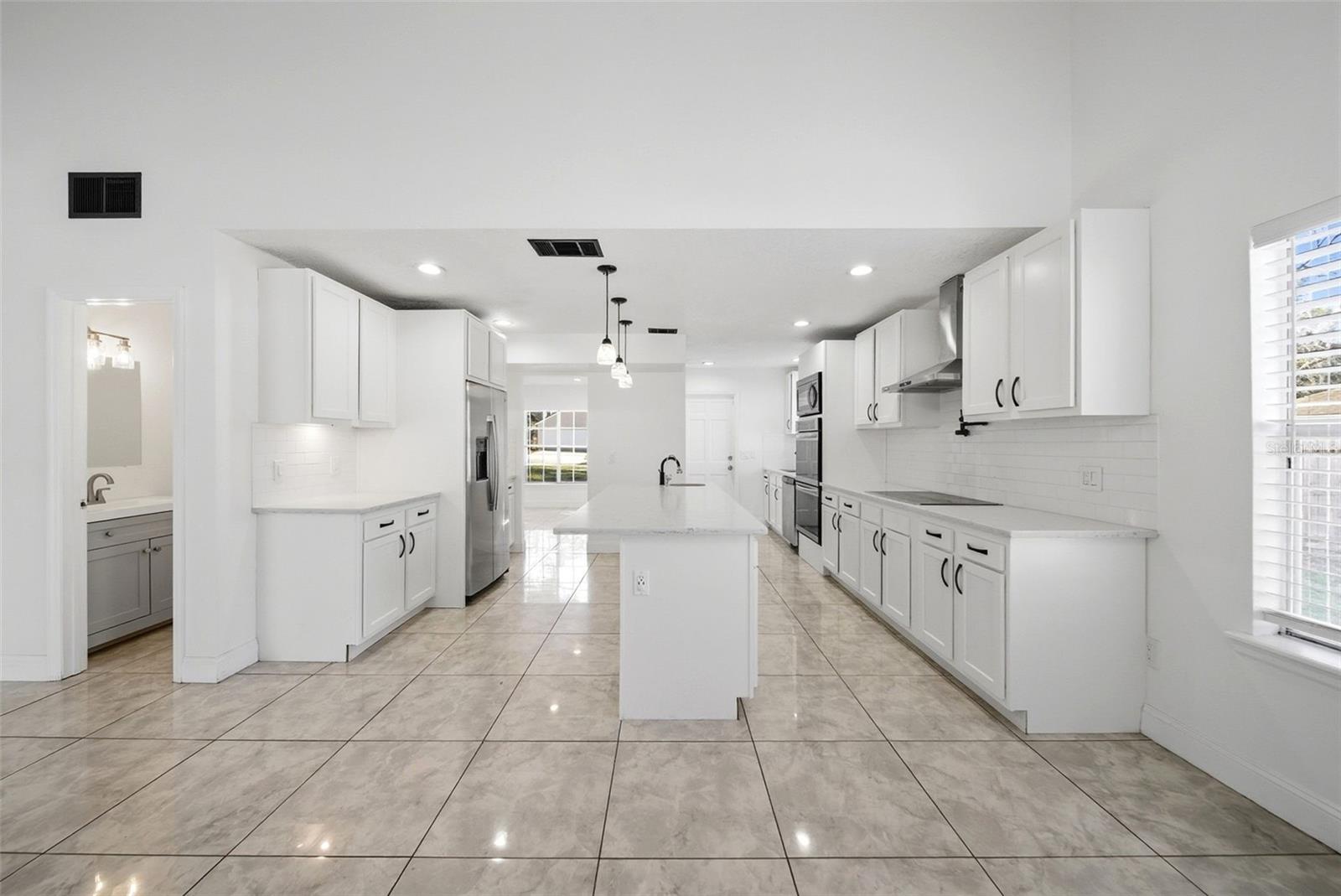 Image 17 of 49 For 1201 Majestic Palm Court