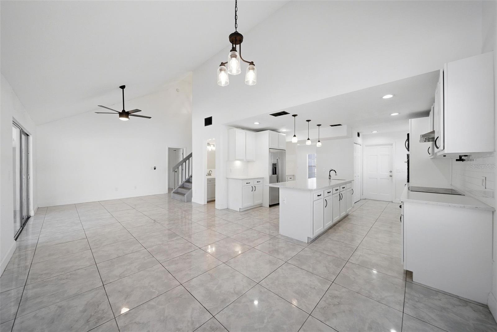 Image 18 of 49 For 1201 Majestic Palm Court