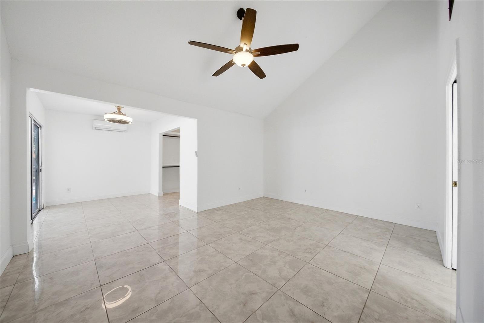 Image 22 of 49 For 1201 Majestic Palm Court