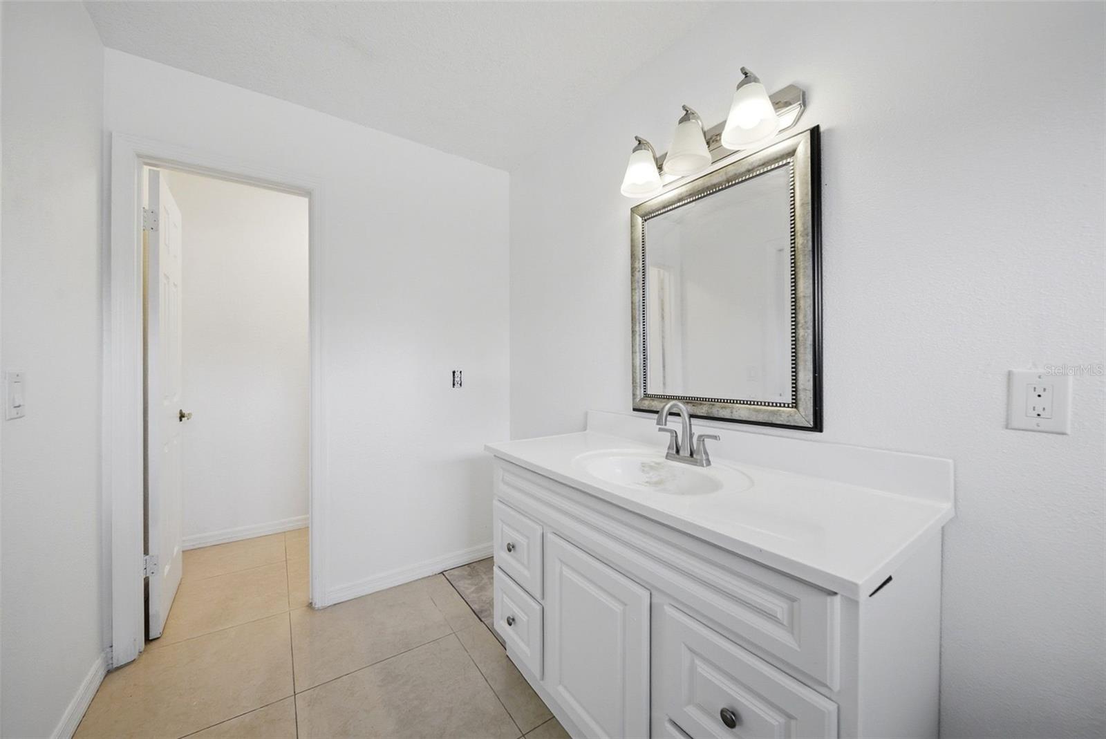 Image 40 of 49 For 1201 Majestic Palm Court