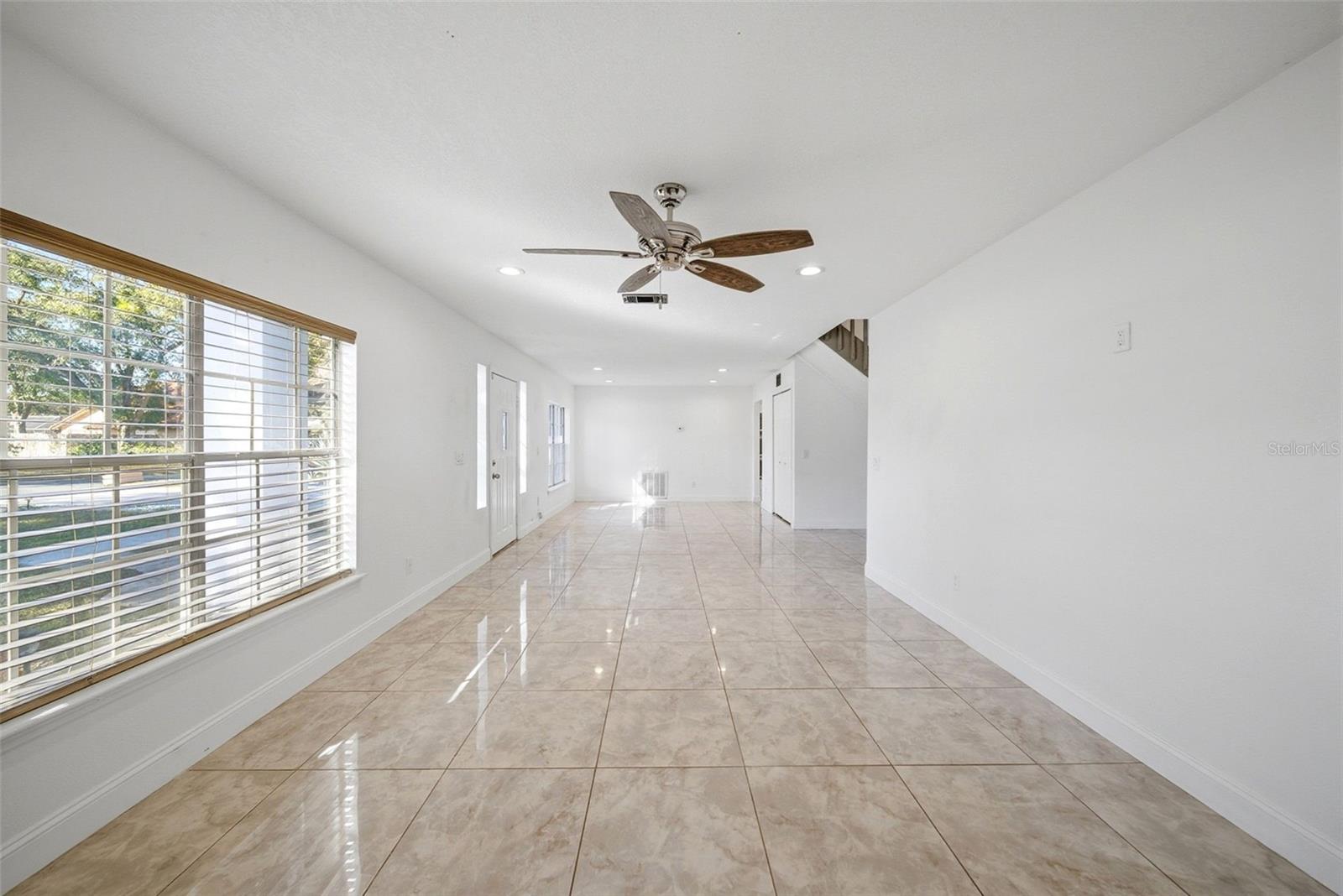 Image 9 of 49 For 1201 Majestic Palm Court