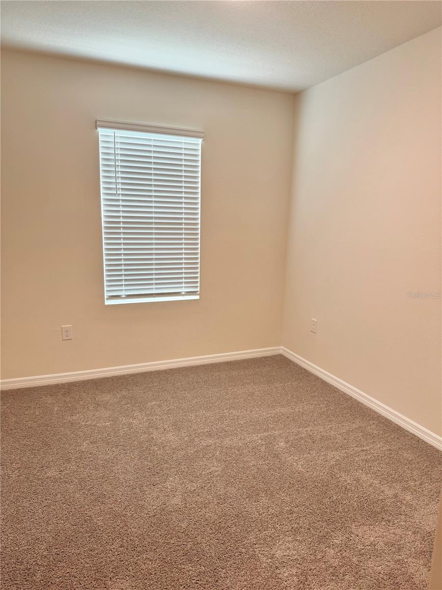 Image 11 of 14 For 2925 Canary Avenue