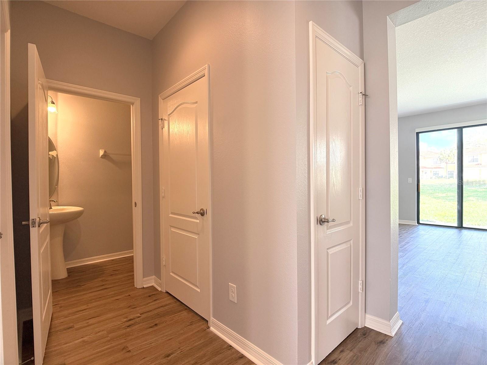 Image 14 of 48 For 1282 Clove Dr