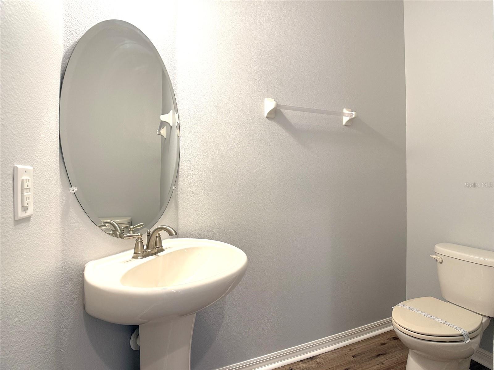 Image 16 of 48 For 1282 Clove Dr