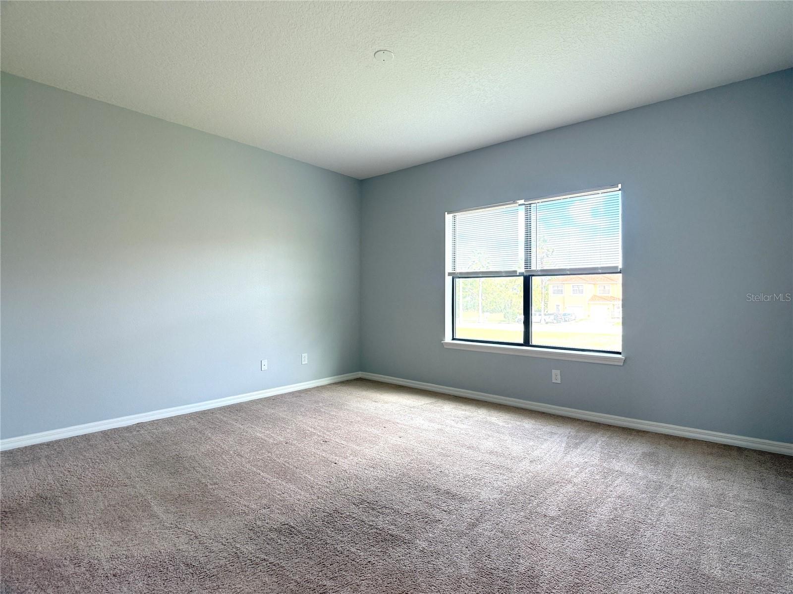 Image 21 of 48 For 1282 Clove Dr