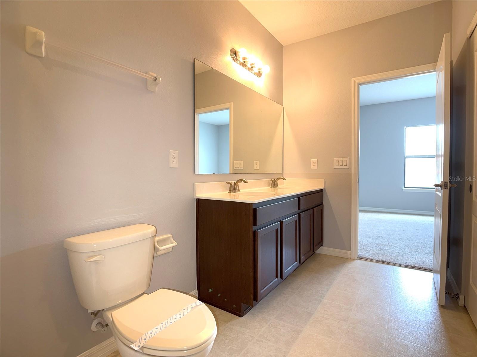 Image 26 of 48 For 1282 Clove Dr