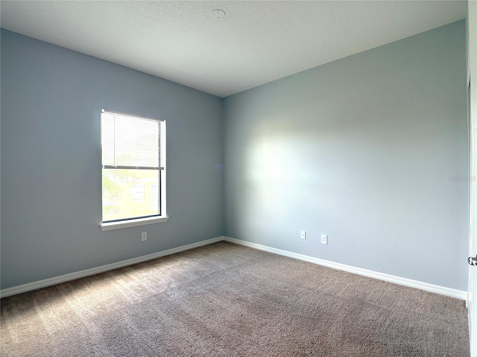 Image 27 of 48 For 1282 Clove Dr