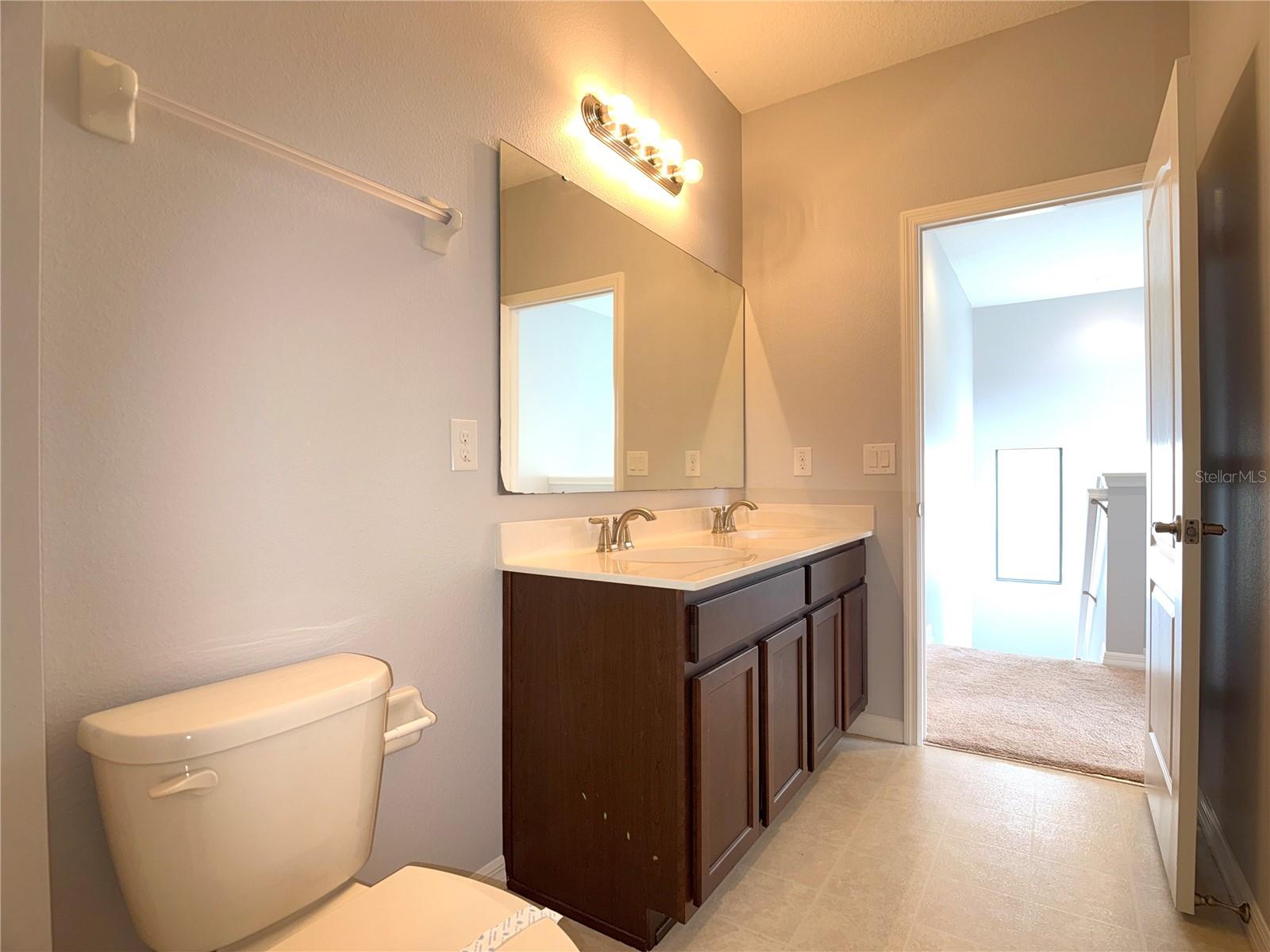 Image 34 of 48 For 1282 Clove Dr