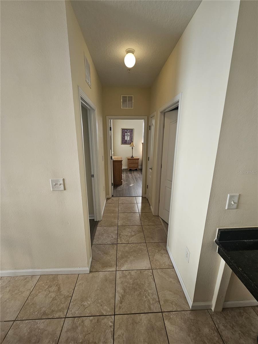 Image 12 of 13 For 5255 Cane Island Loop 204