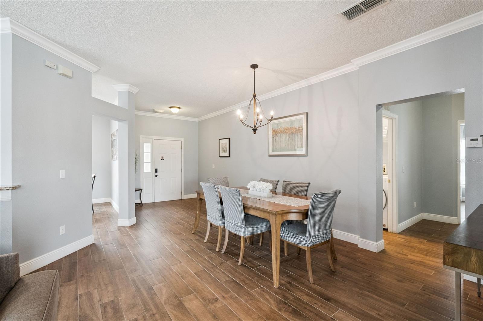 Image 14 of 59 For 540 Jaybee Avenue