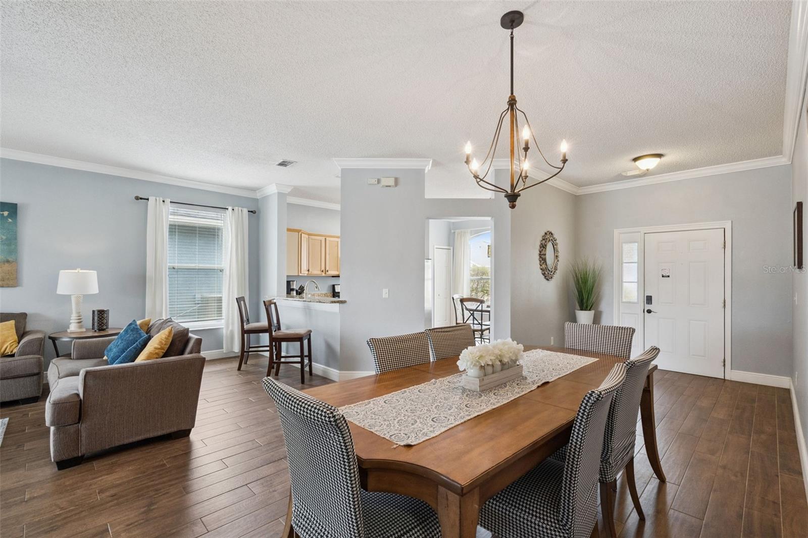 Image 17 of 59 For 540 Jaybee Avenue