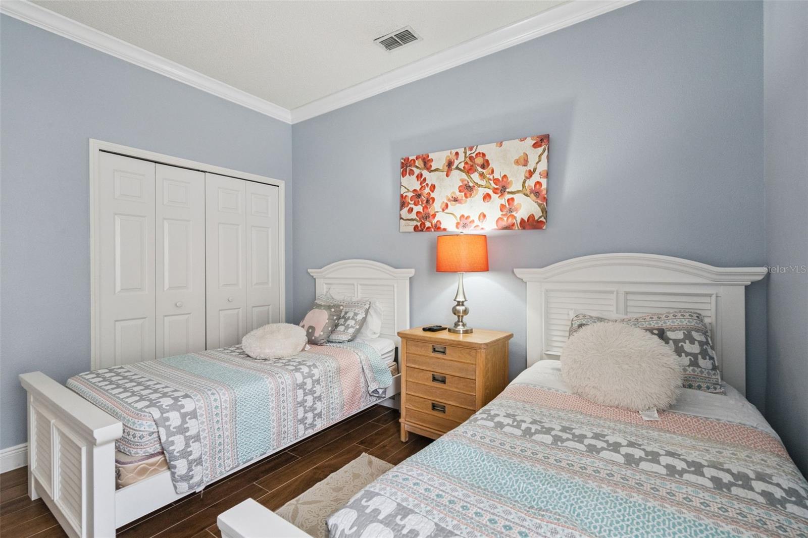 Image 32 of 59 For 540 Jaybee Avenue