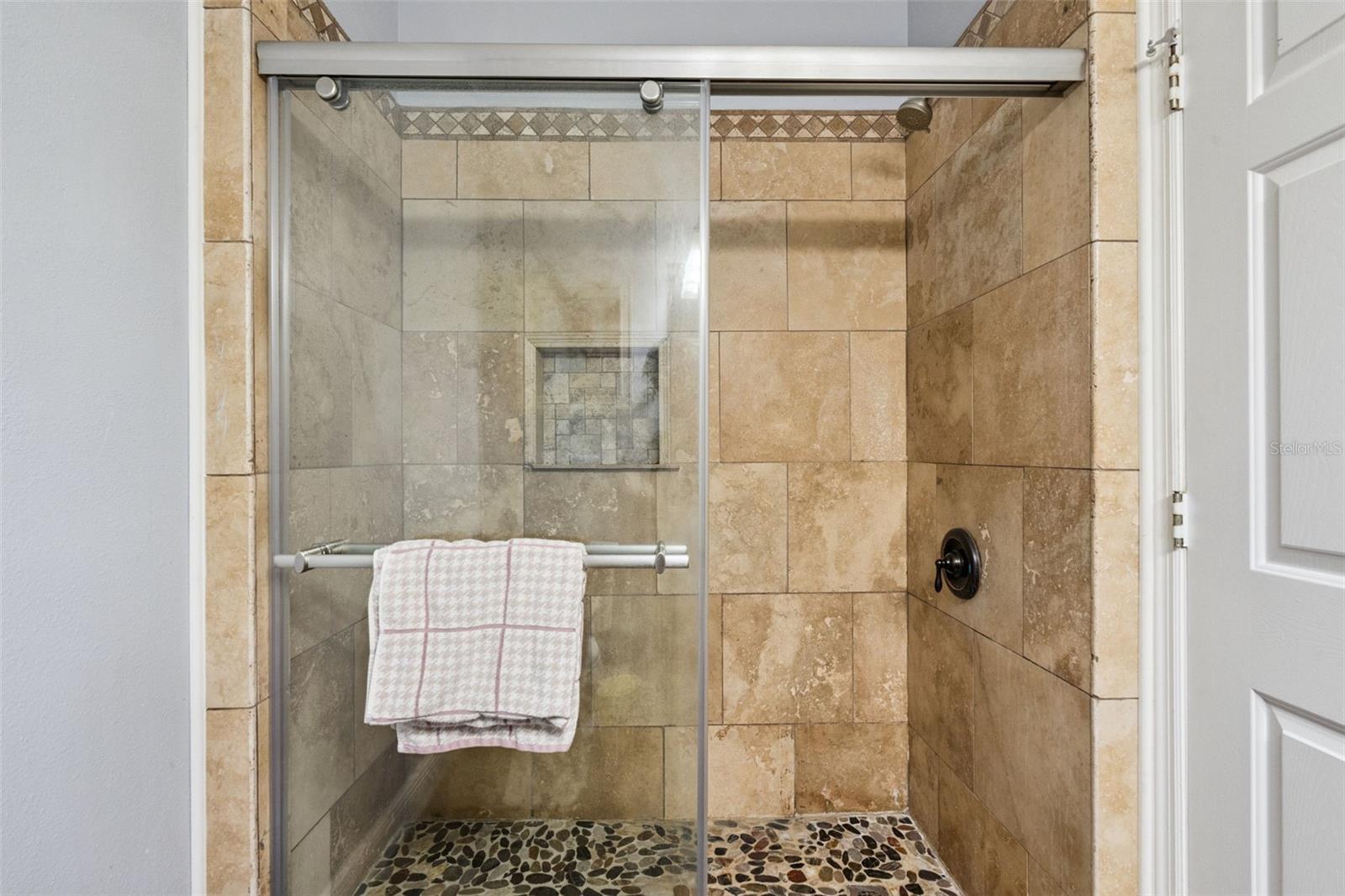 Image 37 of 59 For 540 Jaybee Avenue