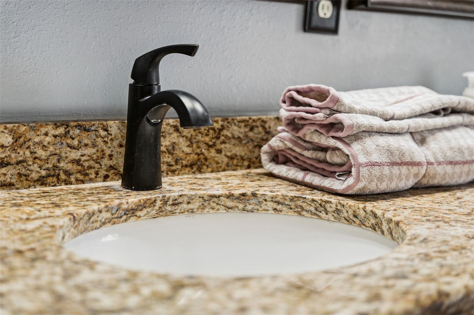 Image 38 of 59 For 540 Jaybee Avenue