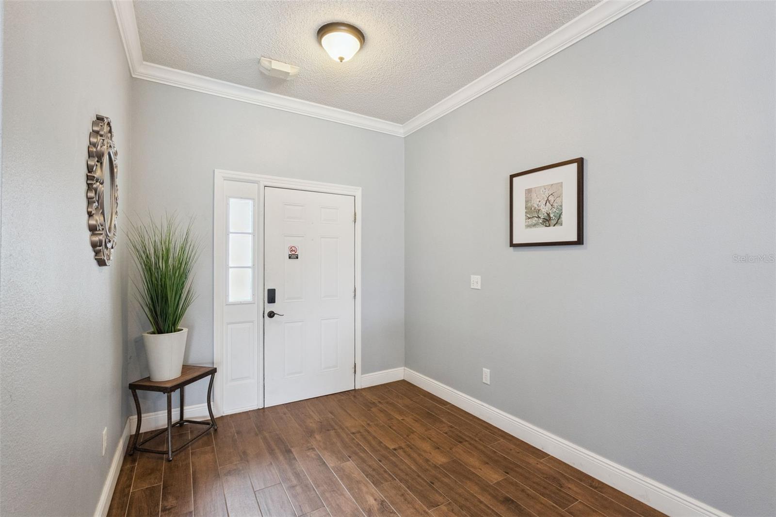 Image 5 of 59 For 540 Jaybee Avenue