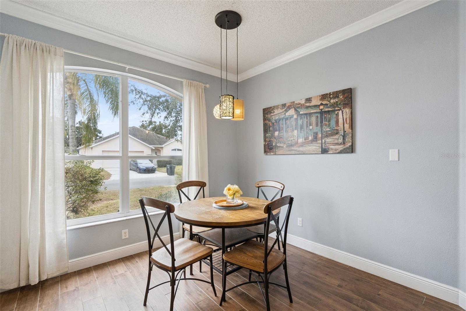 Image 9 of 59 For 540 Jaybee Avenue