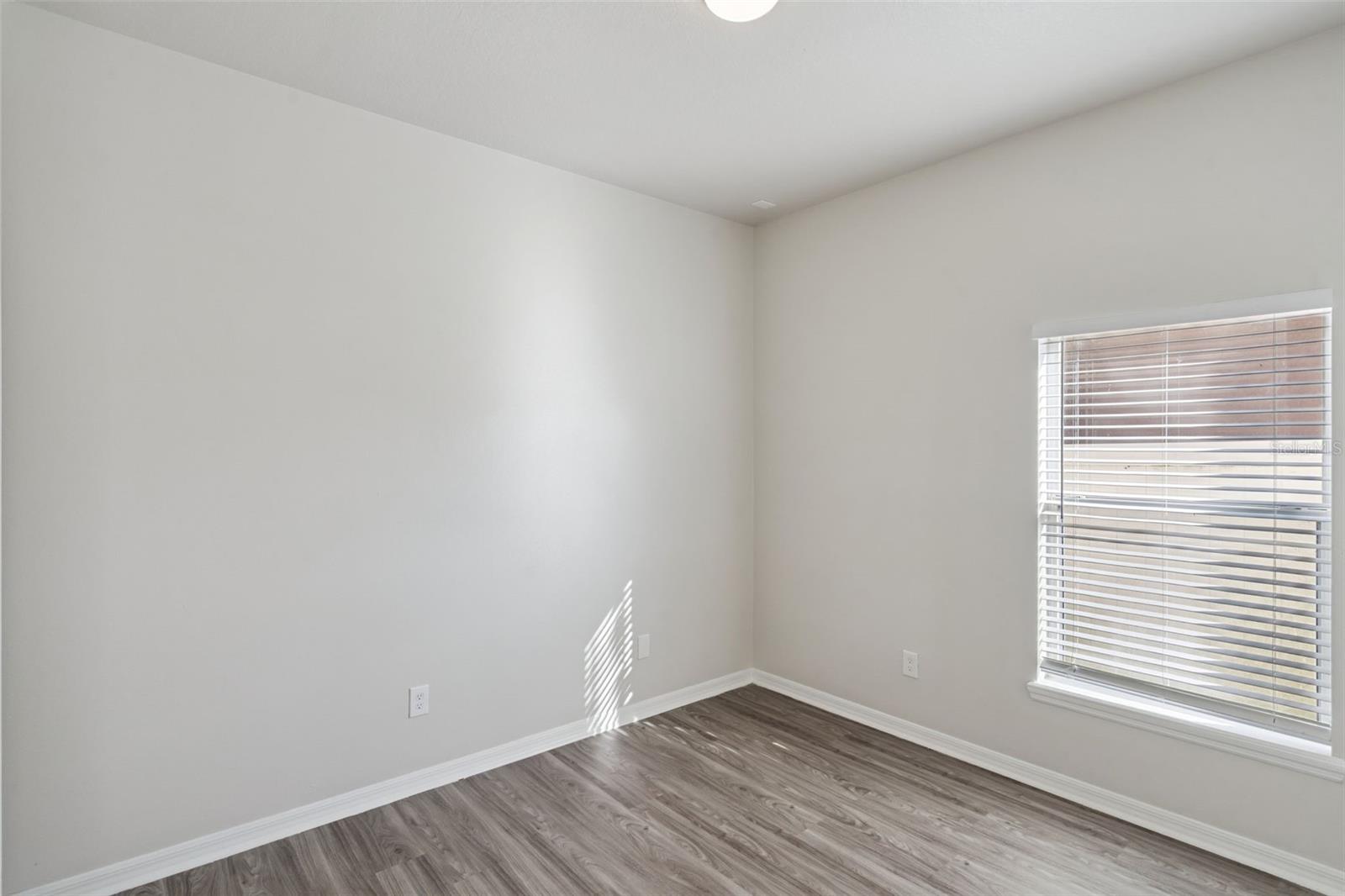 Image 16 of 25 For 2104 Justice Lane