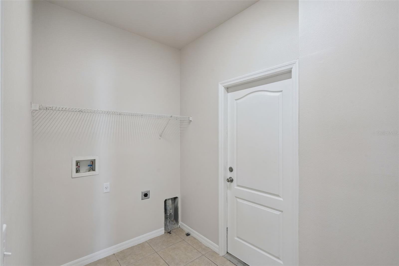 Image 8 of 25 For 2104 Justice Lane