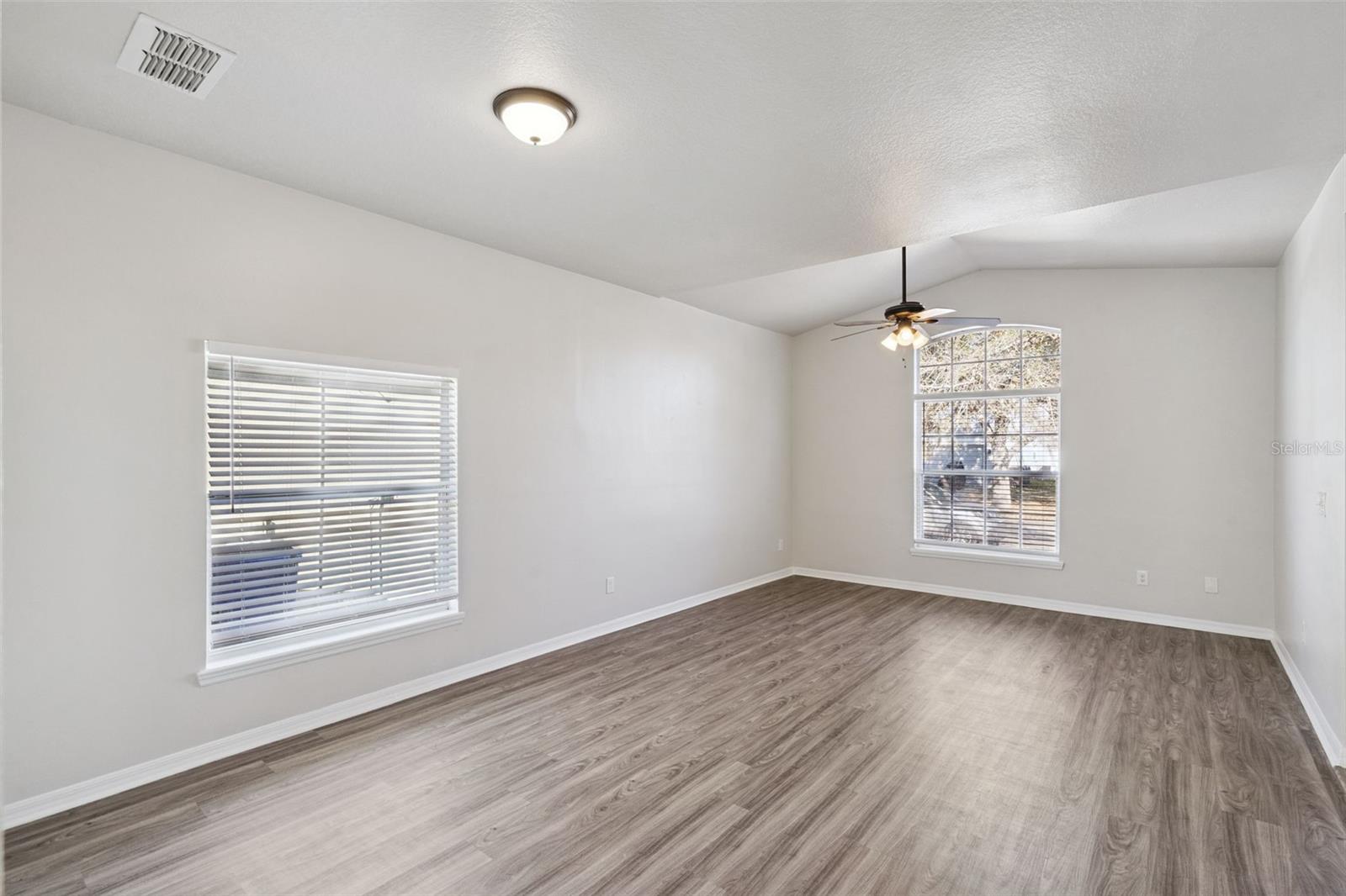 Image 9 of 25 For 2104 Justice Lane