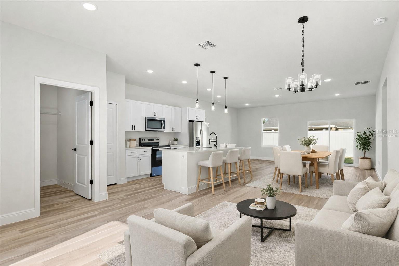 Image 7 of 29 For 8273 Downer Way