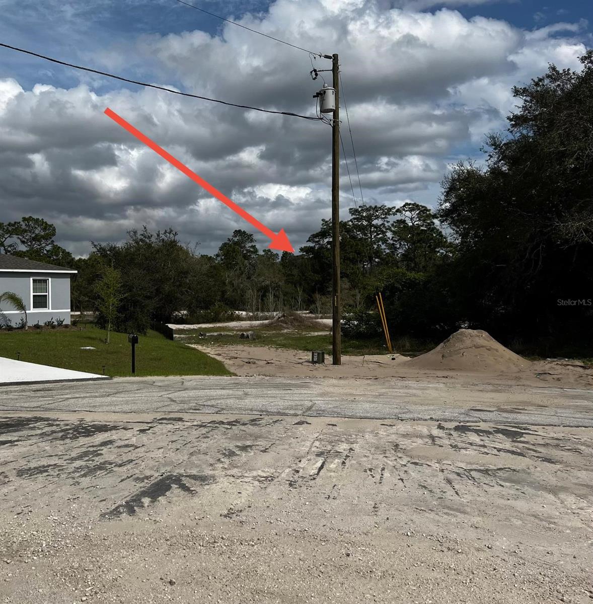 Image 5 of 6 For 410 Ashbury Way