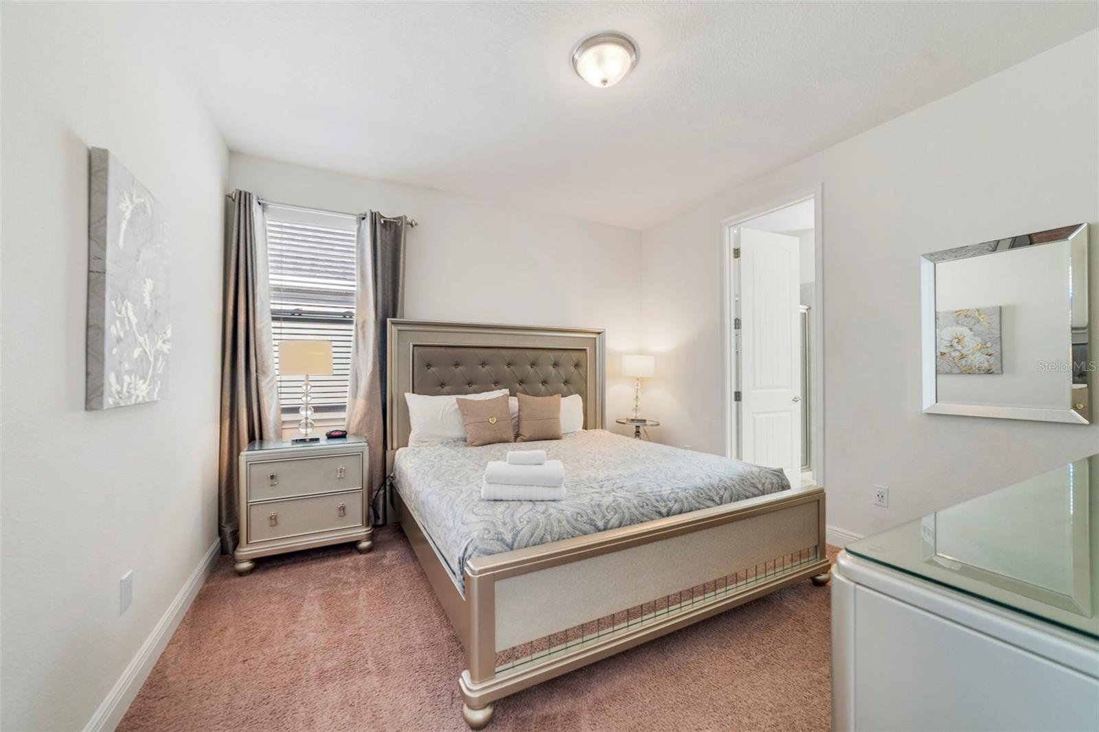 Image 23 of 49 For 180 Minton Loop