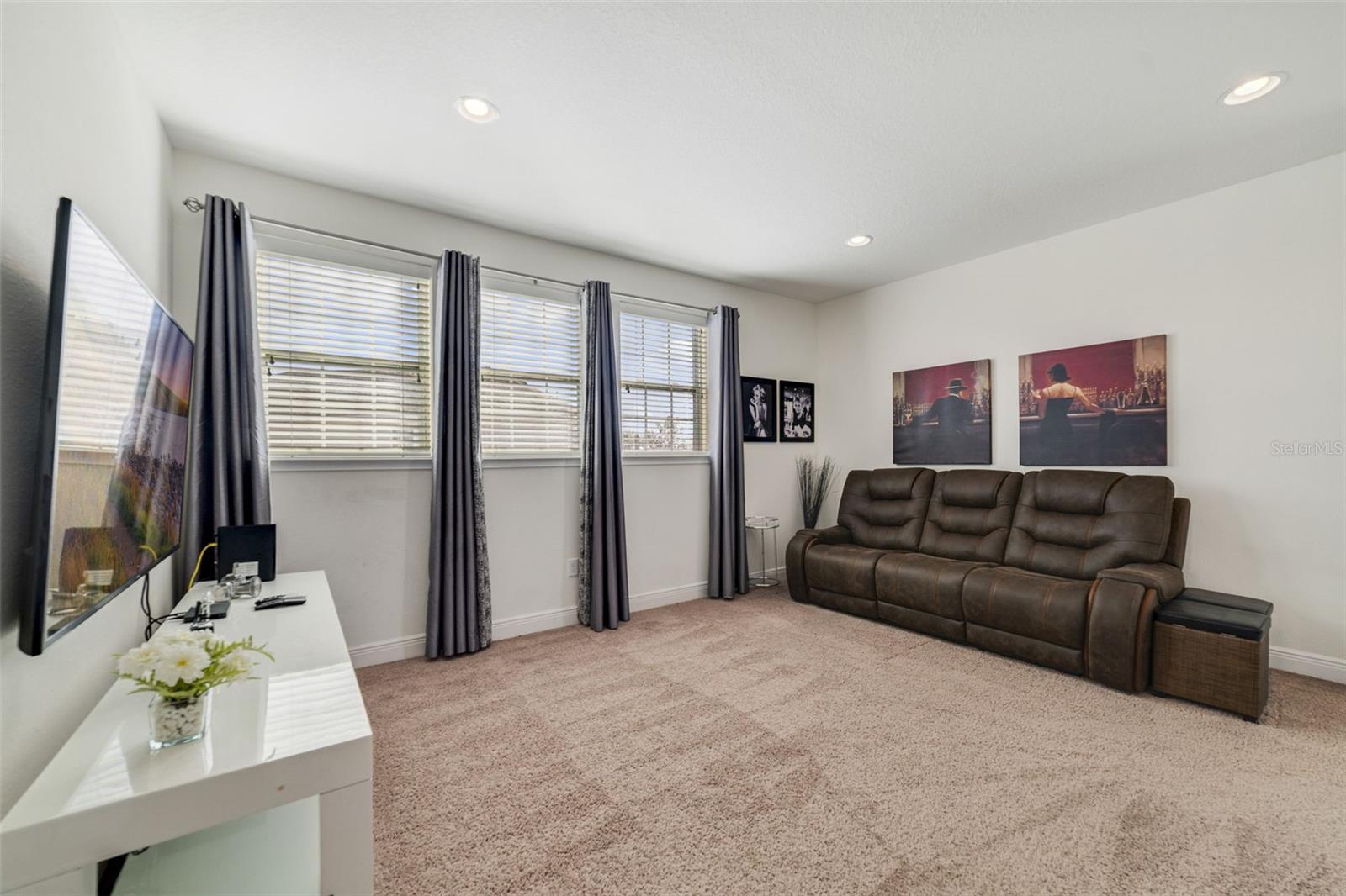 Image 25 of 49 For 180 Minton Loop