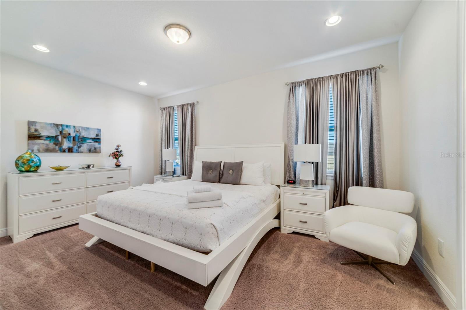 Image 39 of 49 For 180 Minton Loop