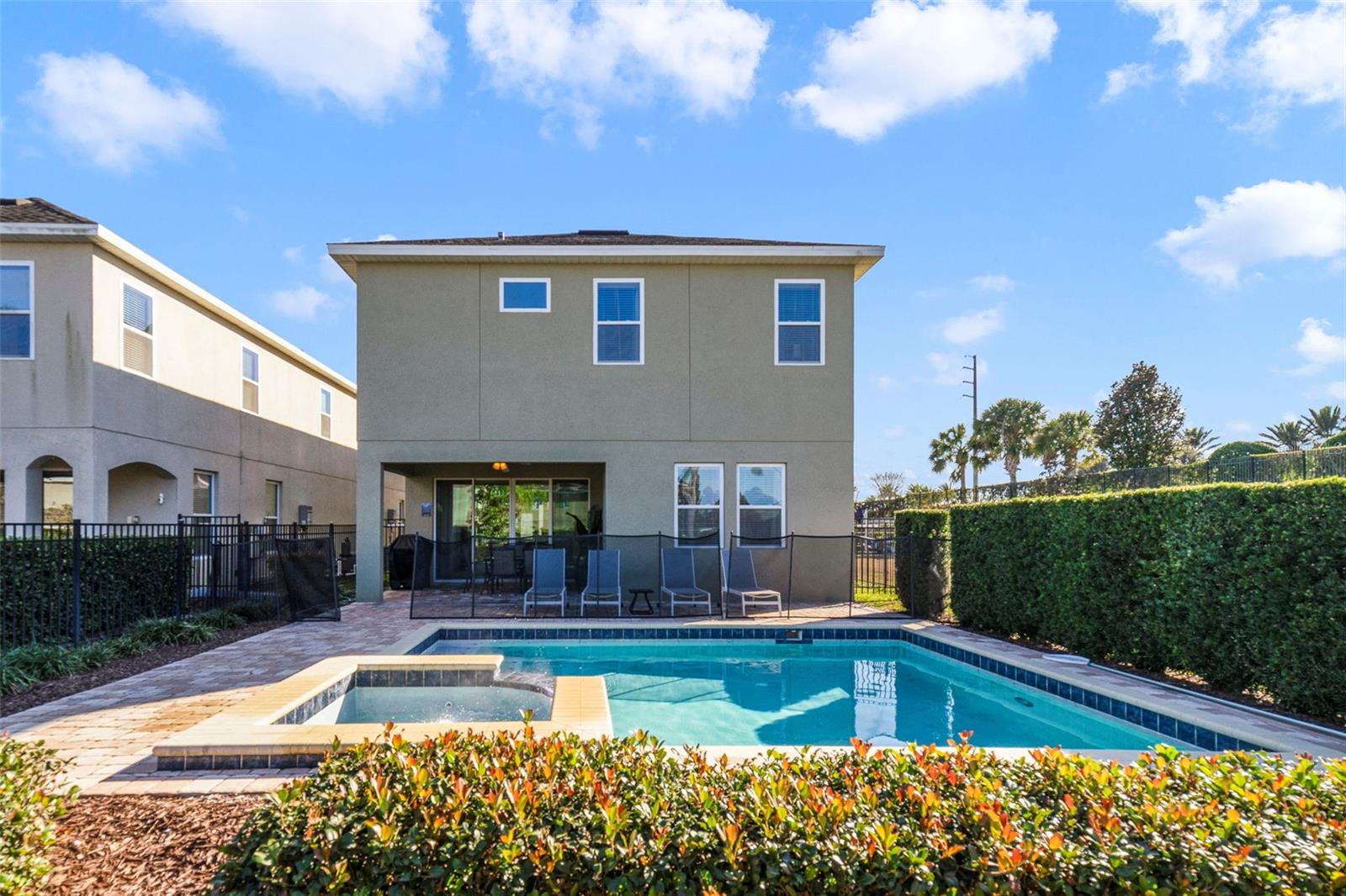 Image 47 of 49 For 180 Minton Loop