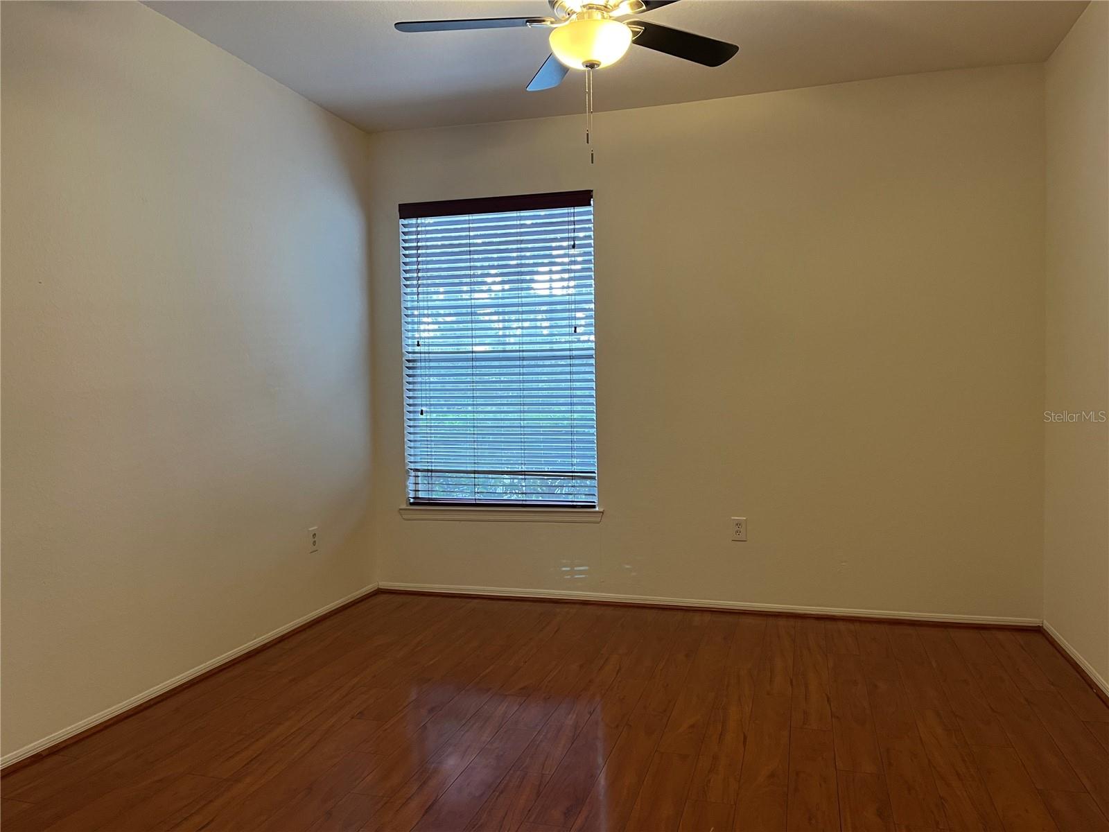 Image 7 of 13 For 122 Vista Verdi Circle 120