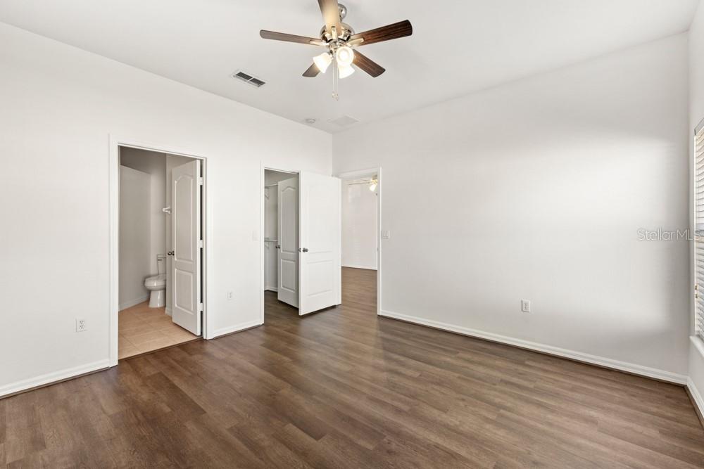 Image 17 of 37 For 7813 Riffle Lane