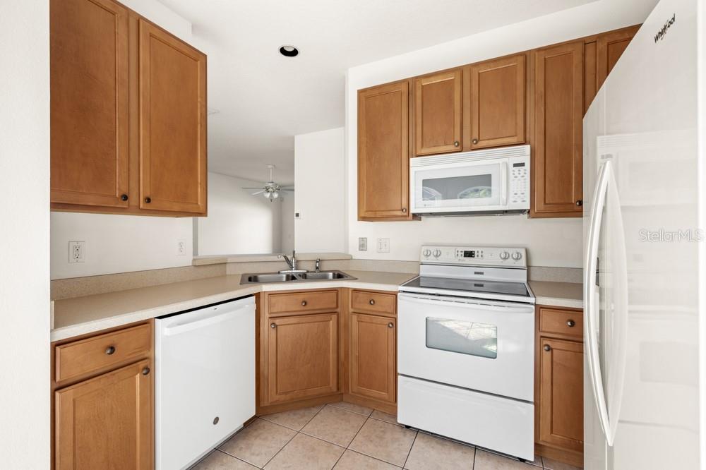 Image 6 of 37 For 7813 Riffle Lane