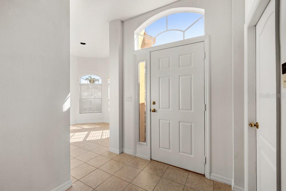 Image 7 of 37 For 7813 Riffle Lane