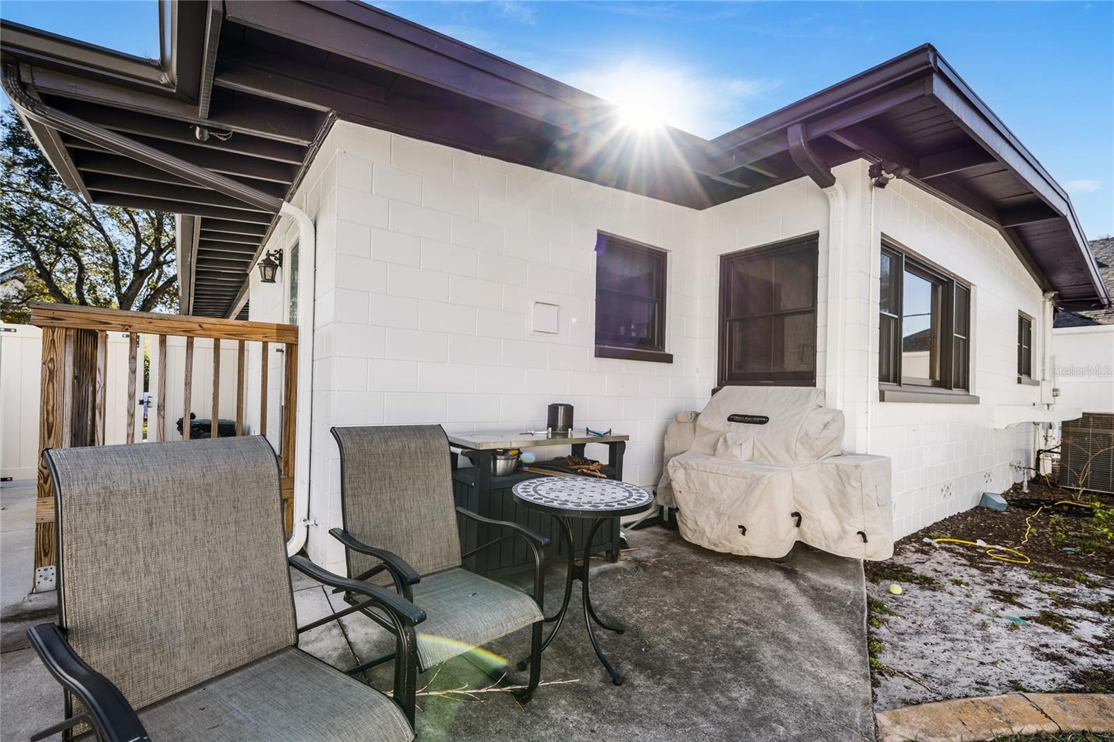 Image 19 of 29 For 1137 Oaks Boulevard