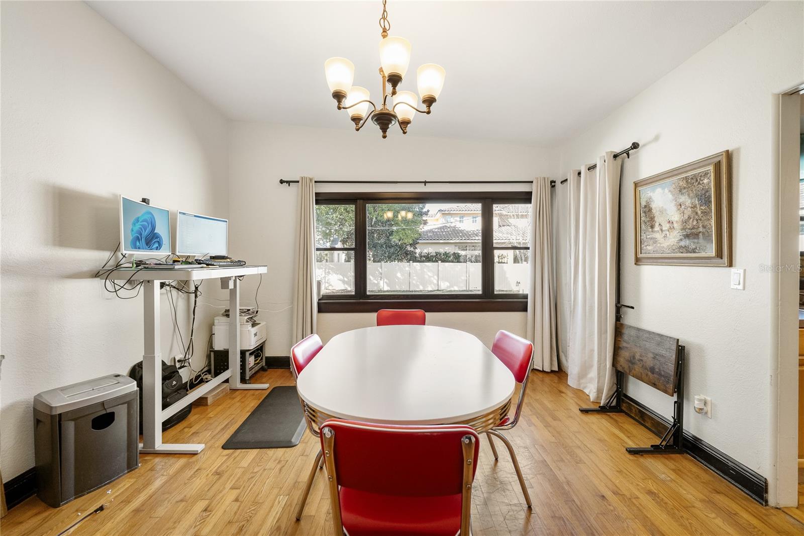 Image 8 of 29 For 1137 Oaks Boulevard