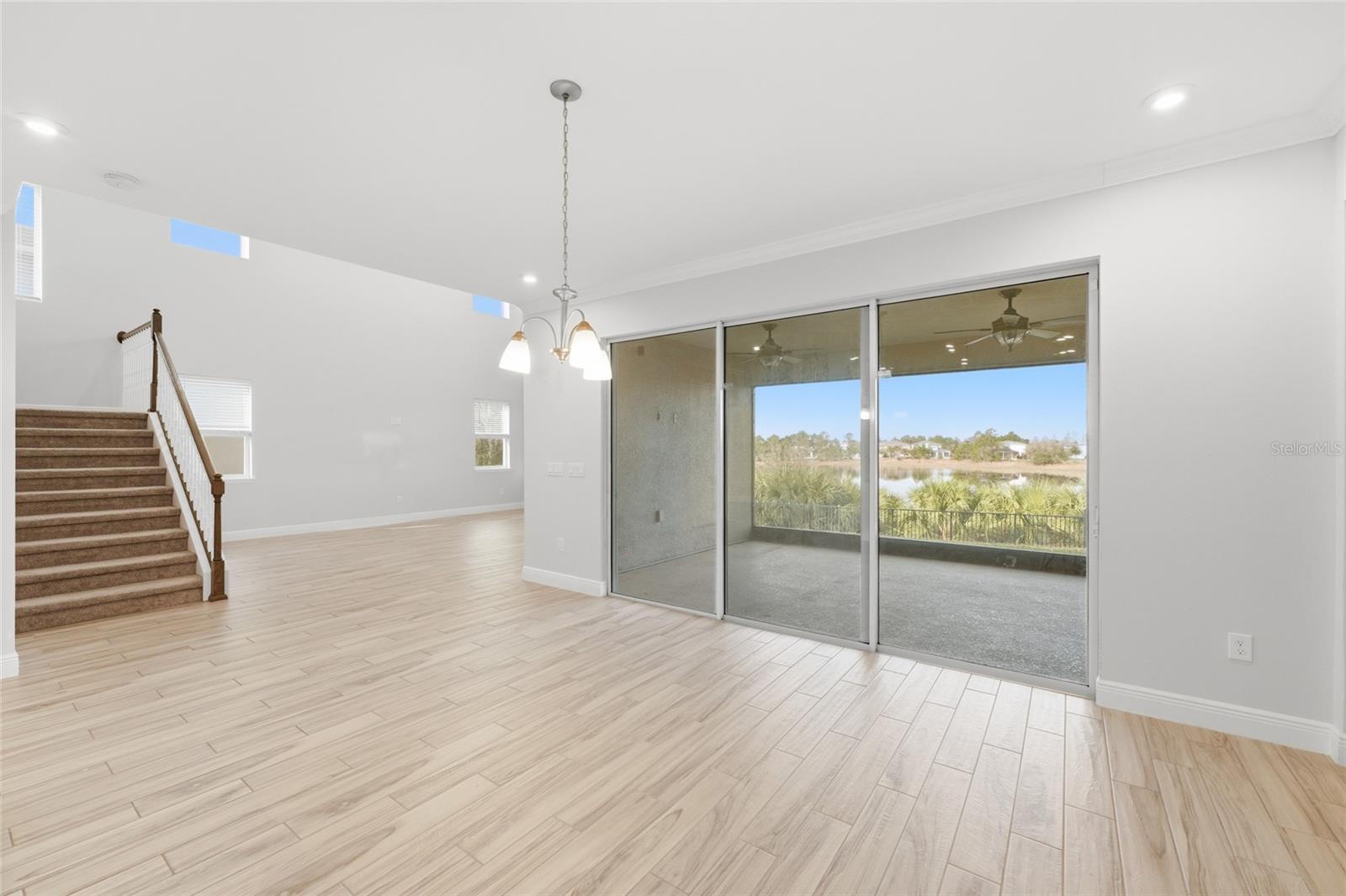 Image 10 of 45 For 17060 Wingspread Loop