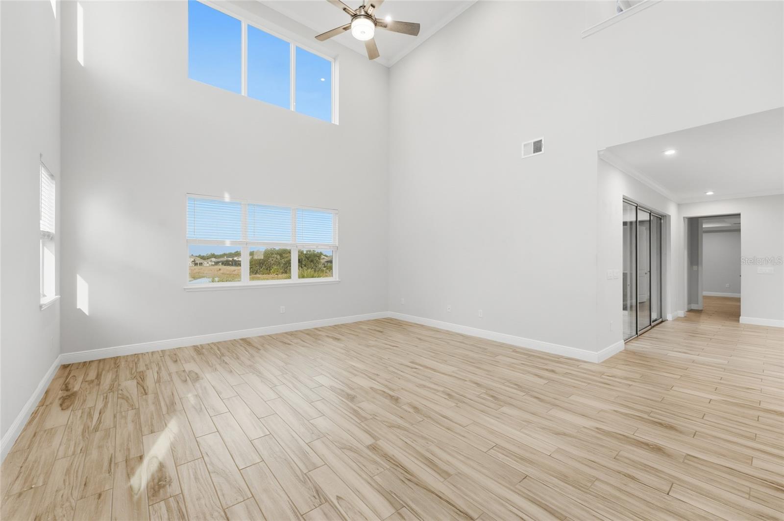 Image 13 of 45 For 17060 Wingspread Loop